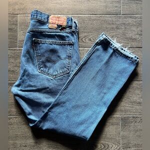 Levi’s 505 Distressed Jeans 34x30 Light Wash Straight Leg